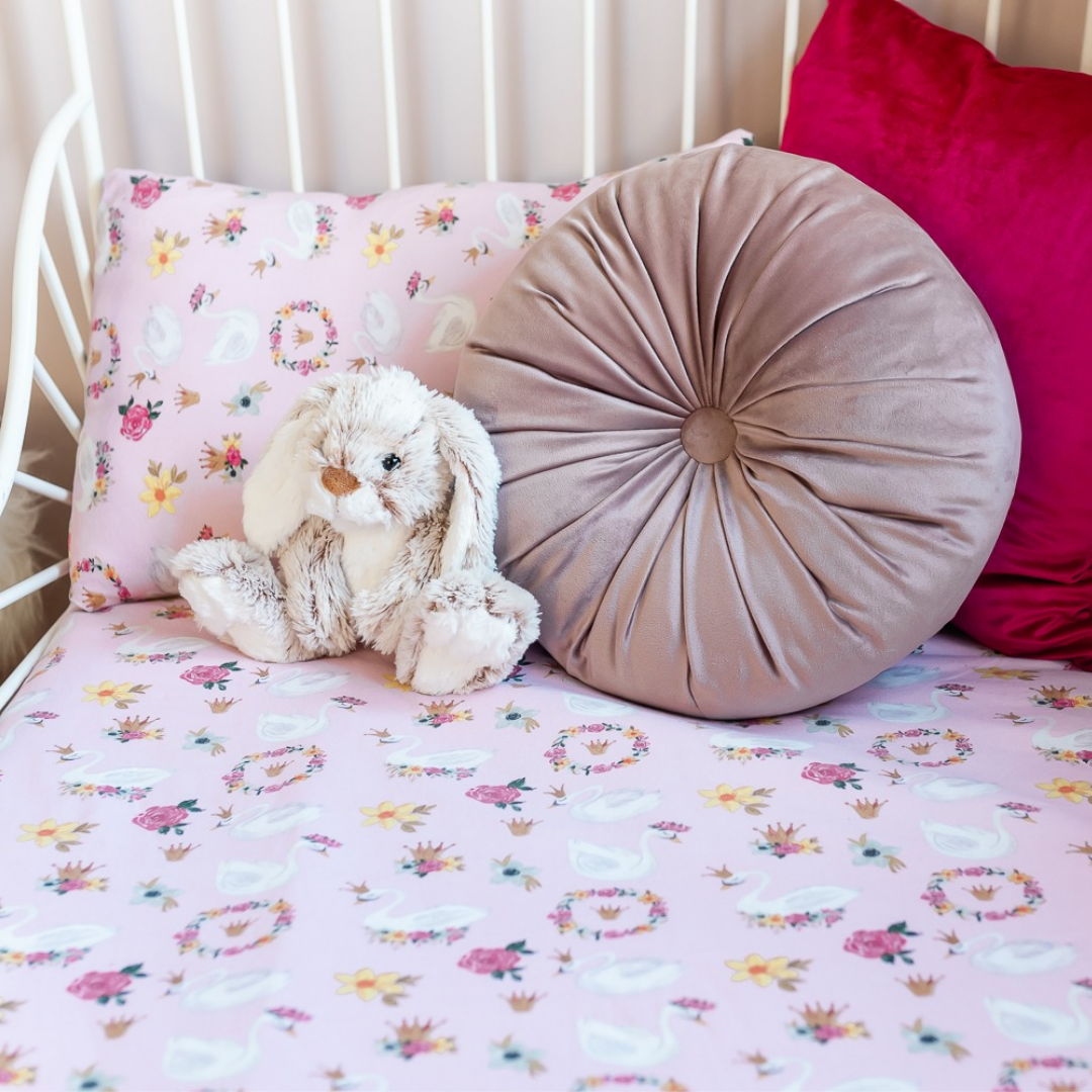 Cot duvet online set girl