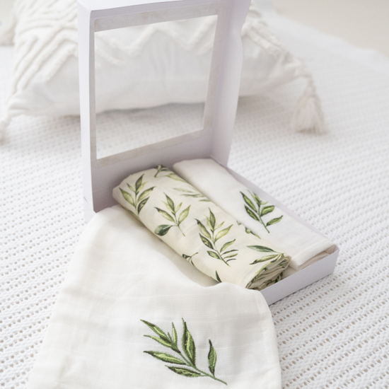 Load image into Gallery viewer, Linen Leaves Muslins (Set of 3)
