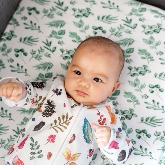 Lovely Leaves Green Change Pad Covers/Bassinet Sheets