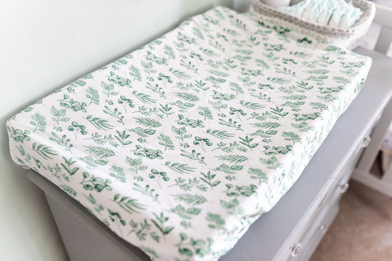 Load image into Gallery viewer, Lovely Leaves Green Change Pad Covers/Bassinet Sheets
