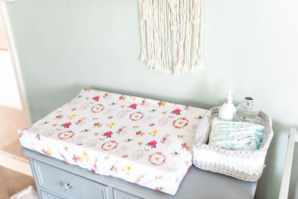 Swans on White Change Pad Covers Bassinet Sheets