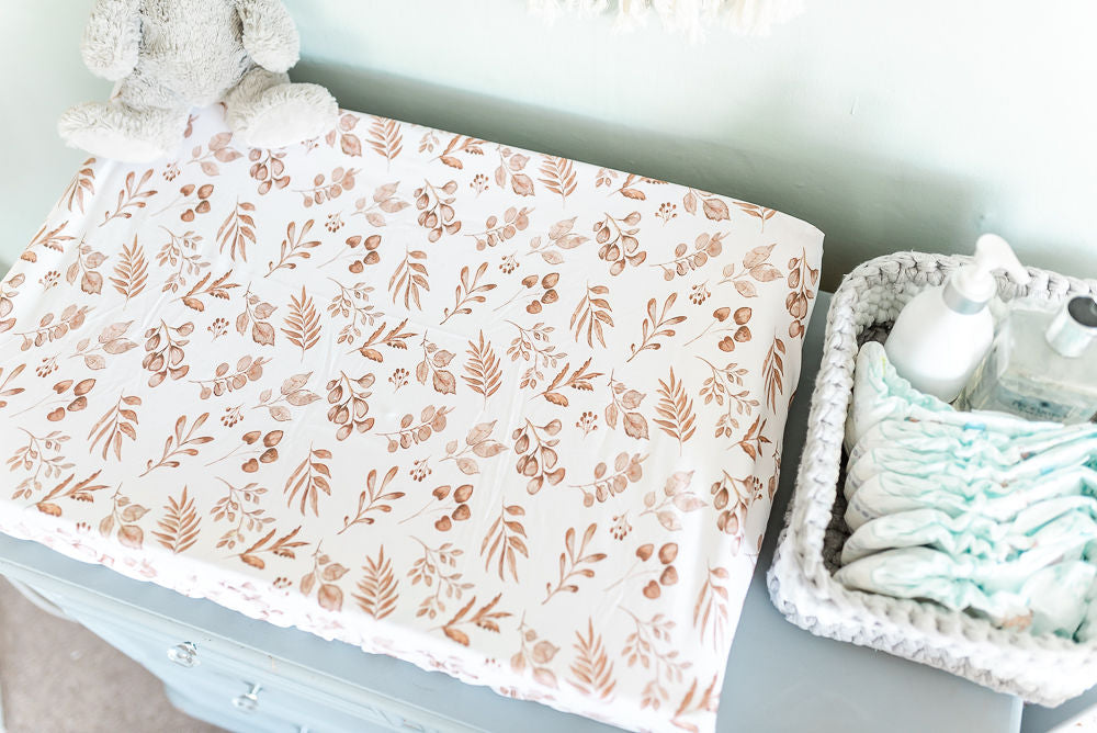 Load image into Gallery viewer, Lovely Leaves Beige Change Pad Covers/Bassinet Sheets
