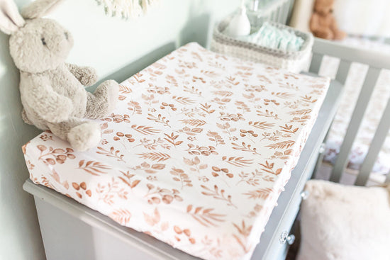 Lovely Leaves Beige Change Pad Covers/Bassinet Sheets